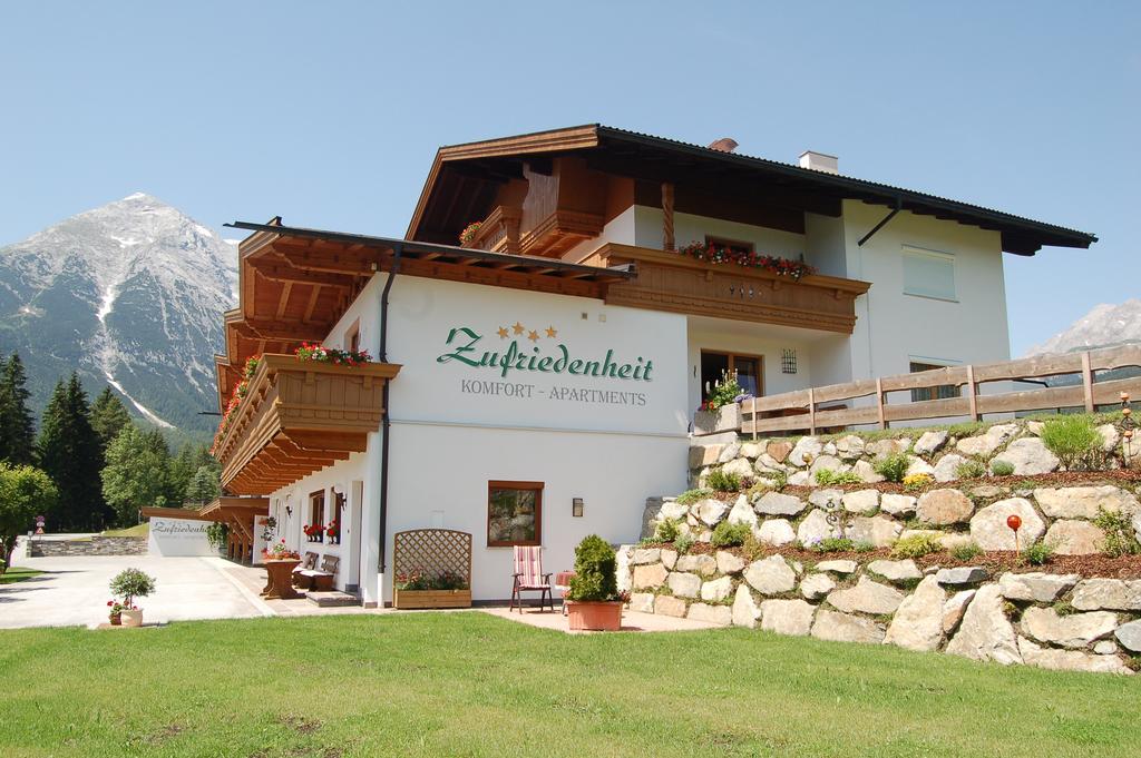 Komfort-Apartments Zufriedenheit Лойташ Екстер'єр фото