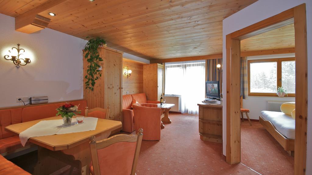 Komfort-Apartments Zufriedenheit Лойташ Номер фото